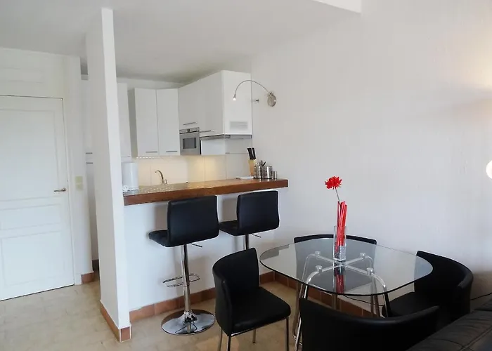 Les Cascadelles-5 By Interhome アパート