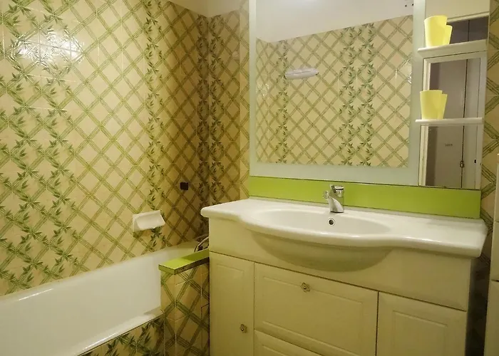 Les Cascadelles-5 By Interhome